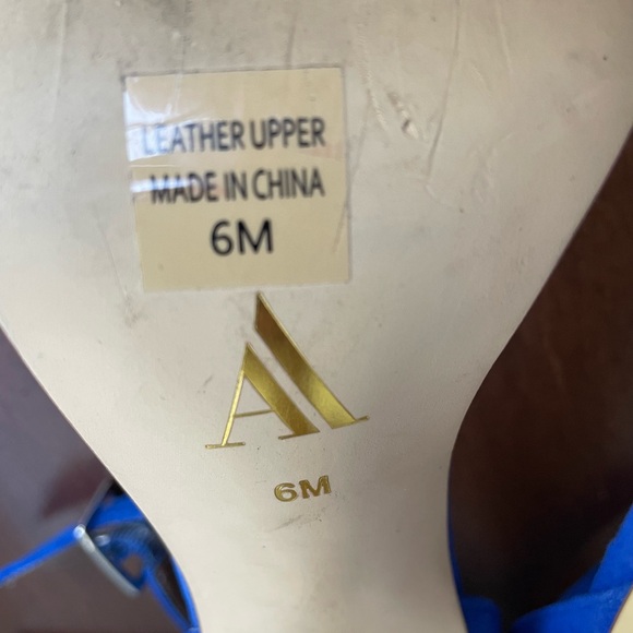 Cobalt blue suede strappy sandals size 6 - Picture 4 of 4